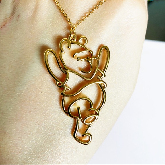 Disney Winnie the Pooh gold tone necklace 24”